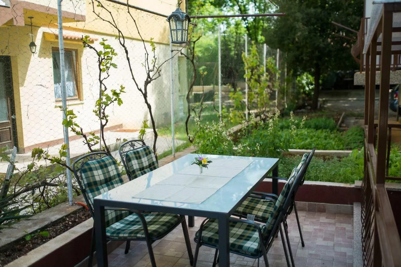 Apartment Dani Malinska