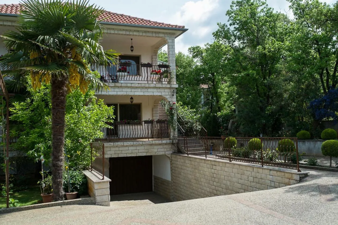 Apartment Dani Malinska